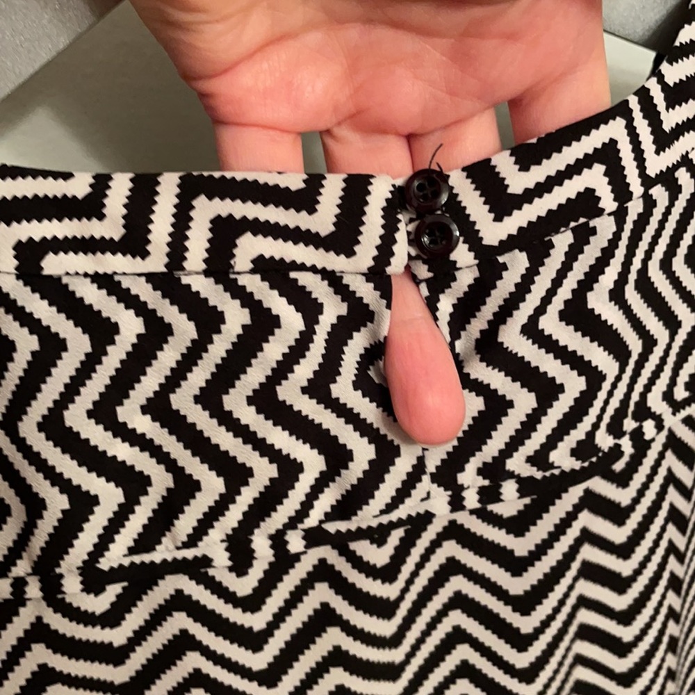 French Connection Blouse - Picture 11 of 14